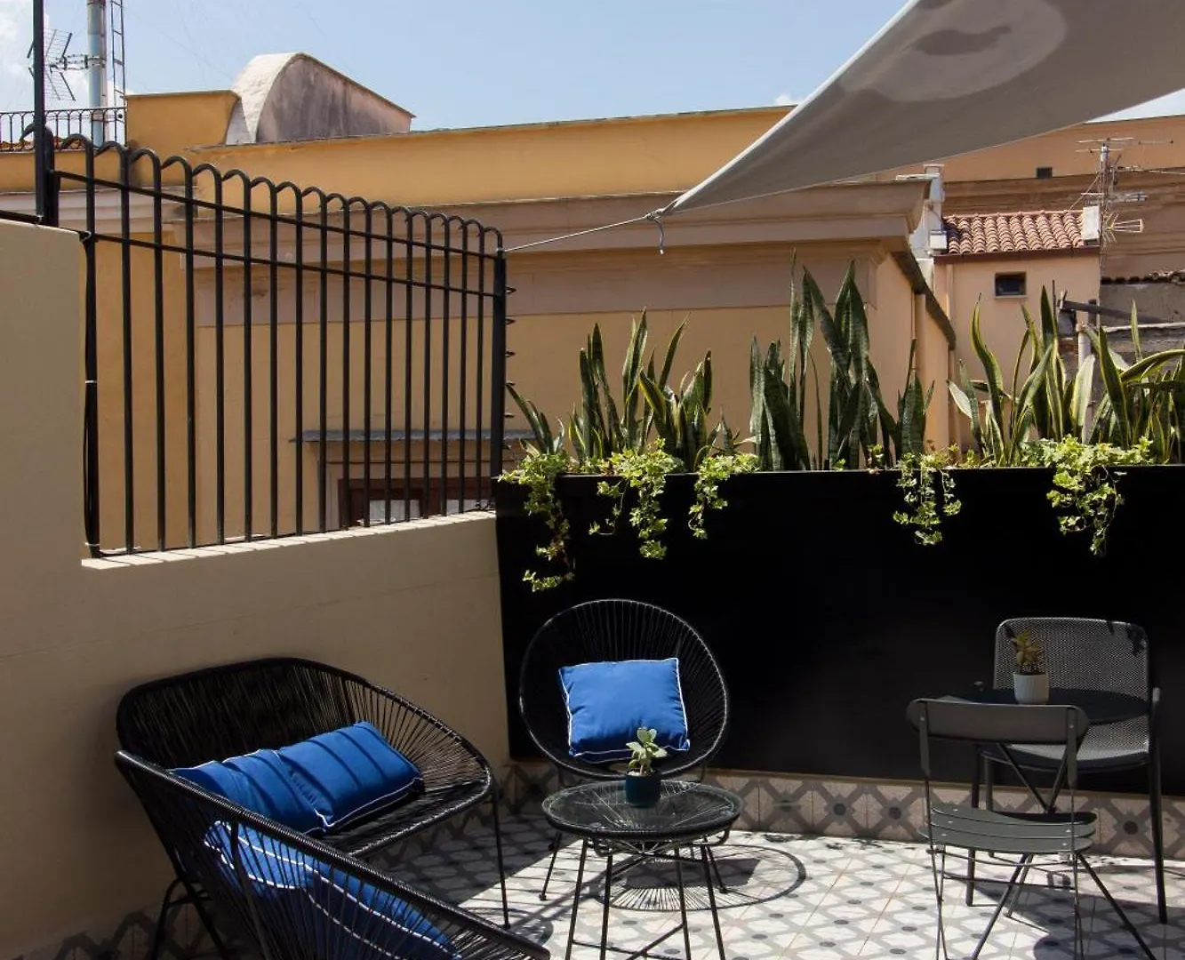 Lulom - Rooftop Boutique Rooms Palermo 0*,