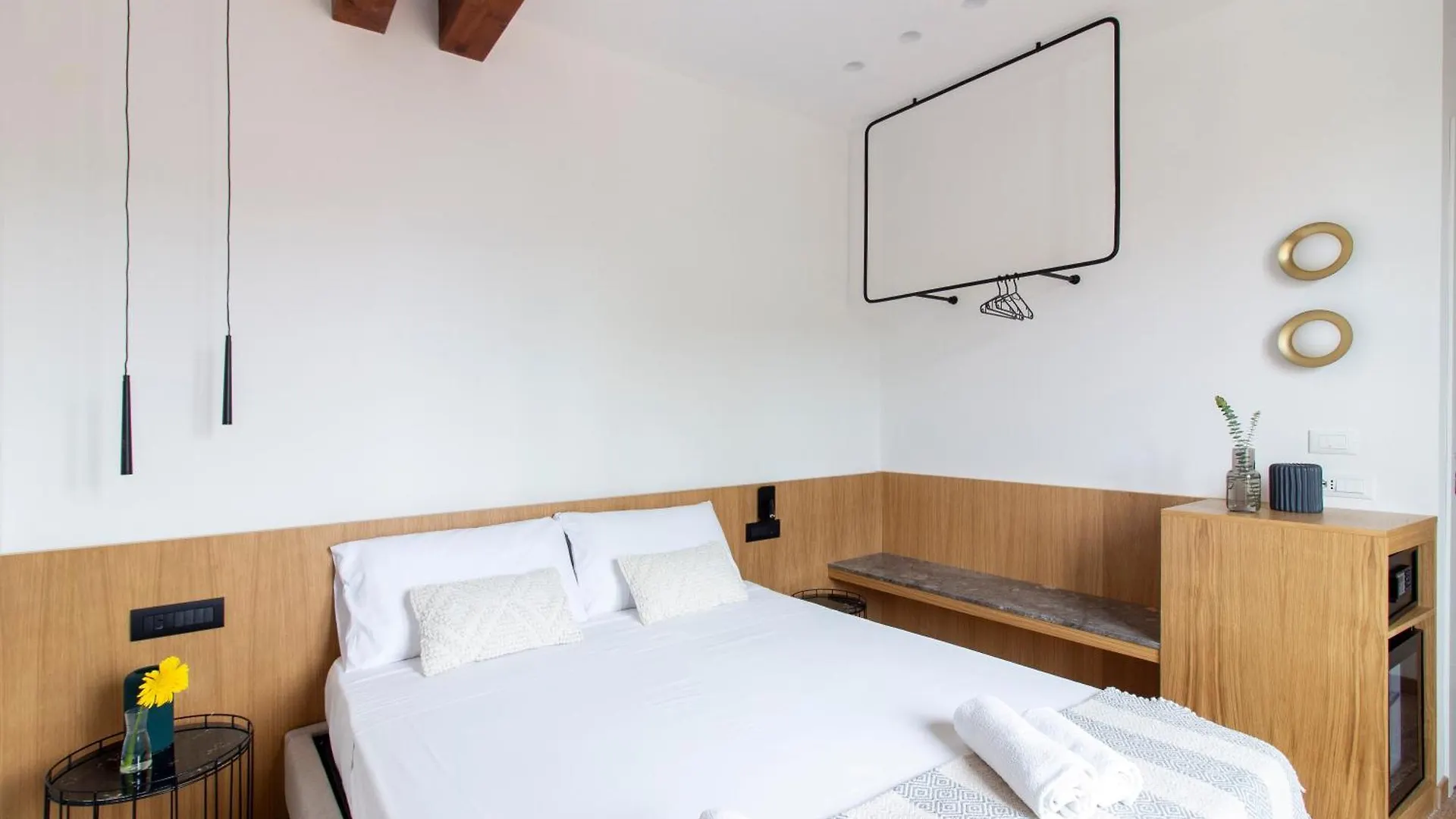 Lulom - Rooftop Boutique Rooms Palermo Konukevi