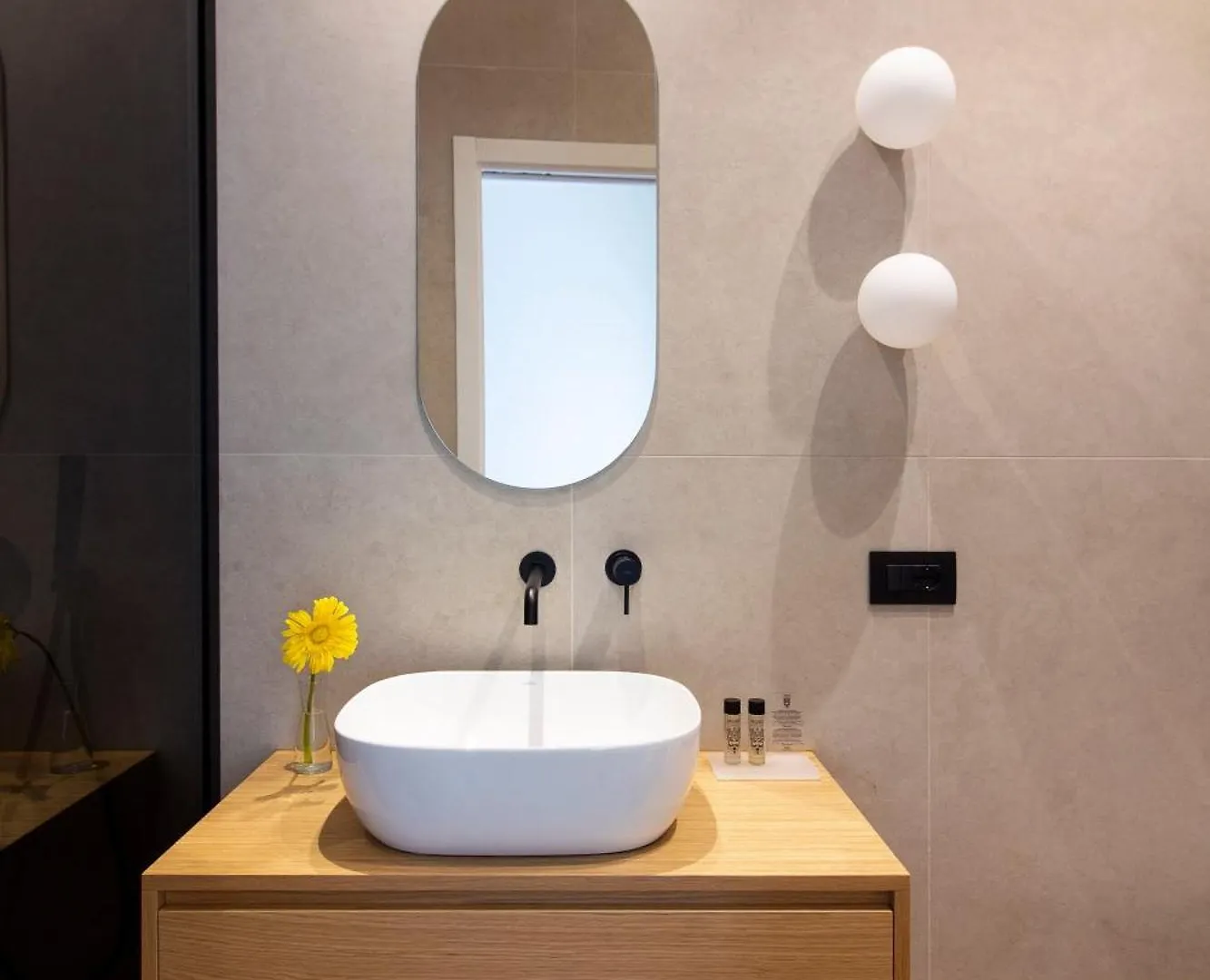 Konukevi Lulom - Rooftop Boutique Rooms Palermo İtalya